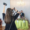 Image of Vogue-style svadobn&eacute; fotografie s bleskom | Editorial flash photography