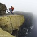 Image of Írske kamenné útesy Moher a bicyklom? Pre Hansa Reya hračka
