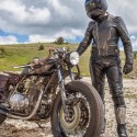 Image of Čo by malo byť povinnou s&uacute;časťou moto oblečenia? | Fanpage.sk